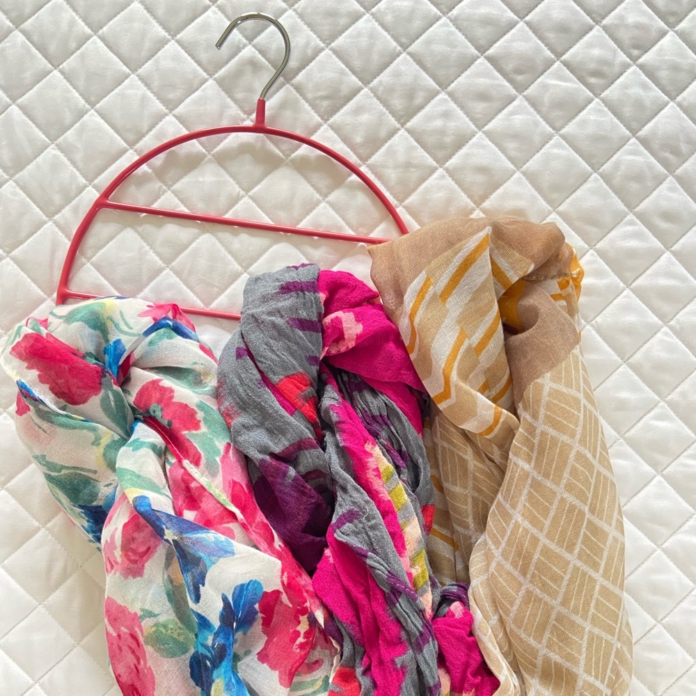 Infinity Scarf Bundle with organizer
